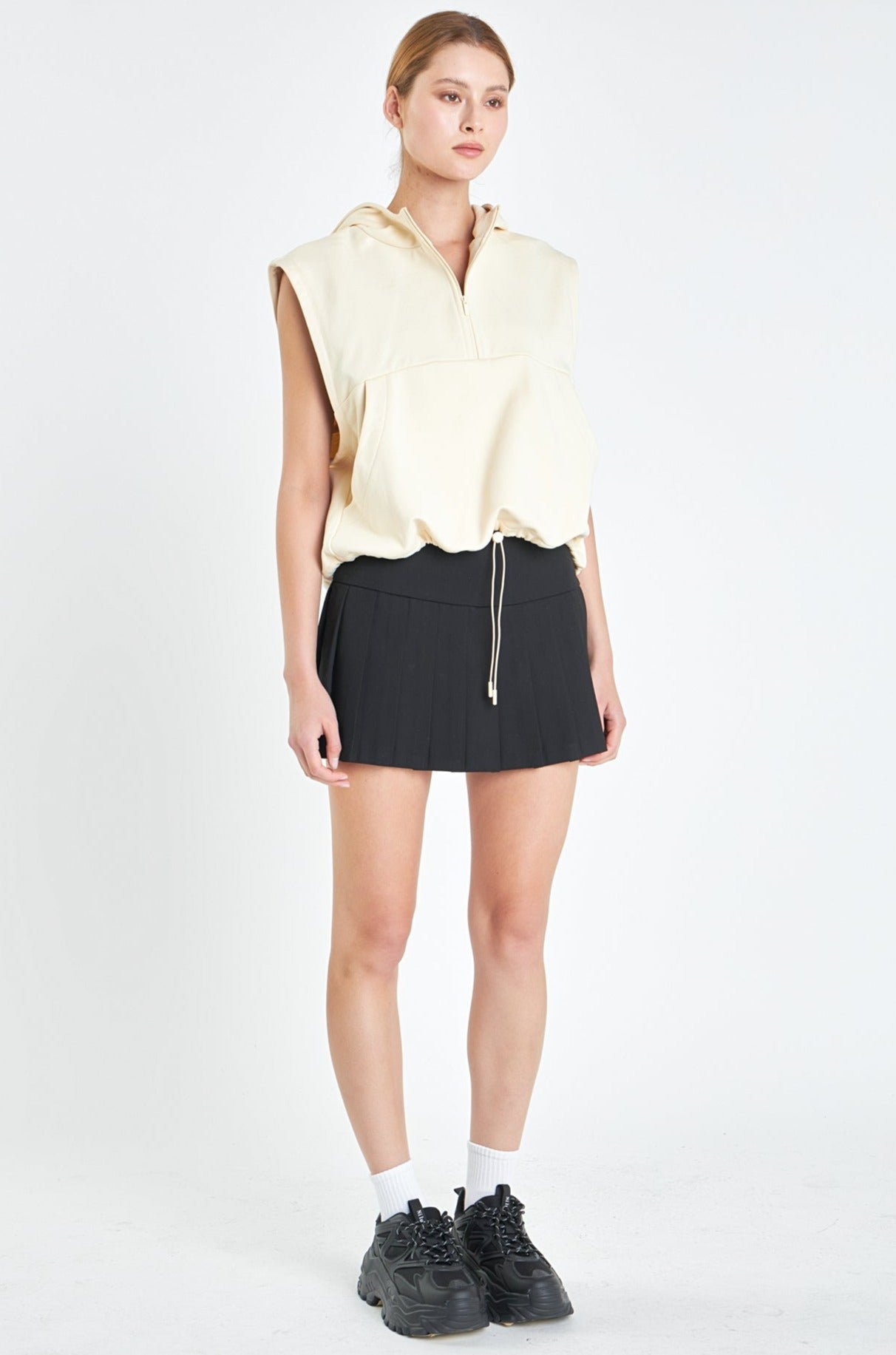 Sleeveless Zippered Hoodie