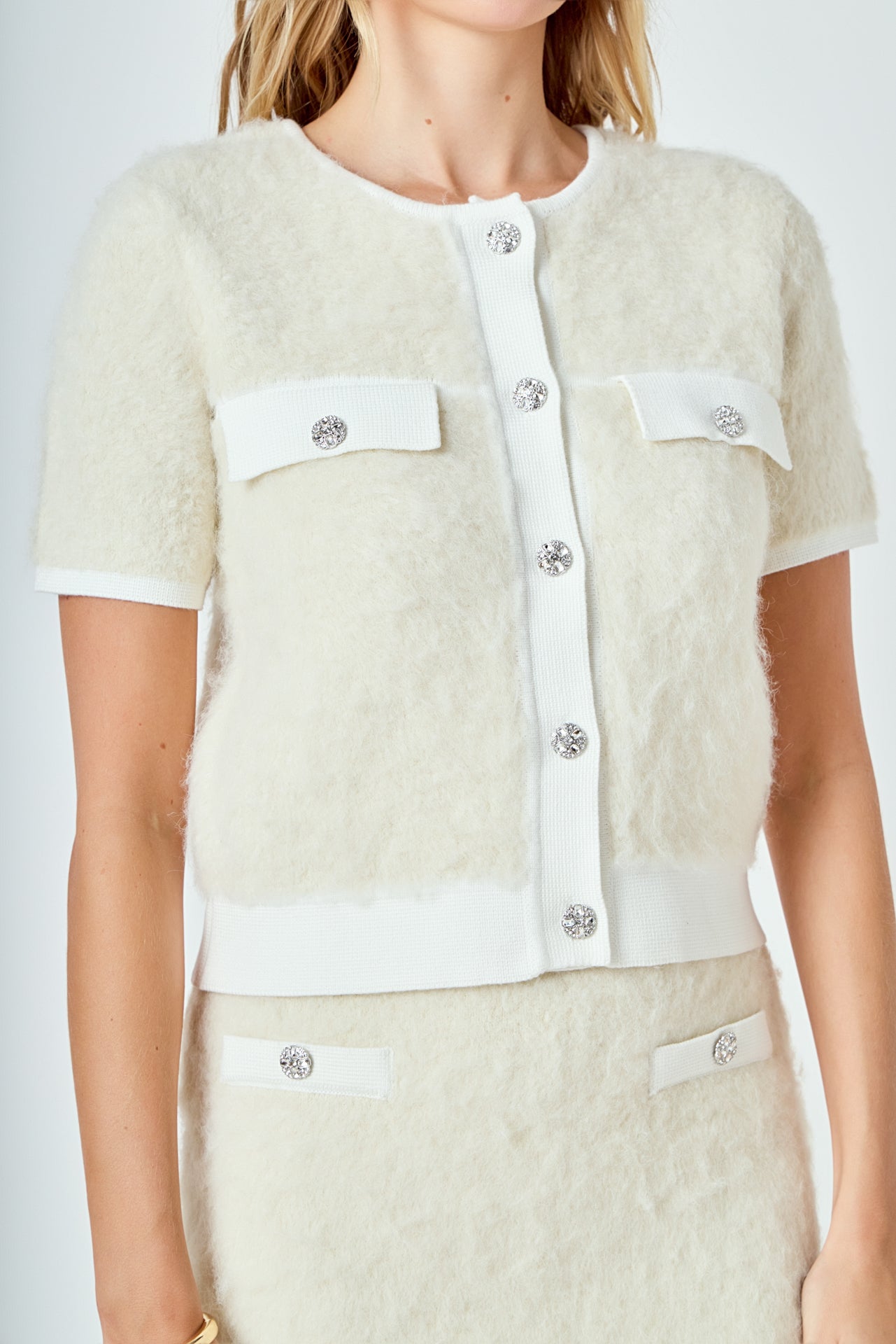 Round Neck Short Sleeve Cardigan Sweater