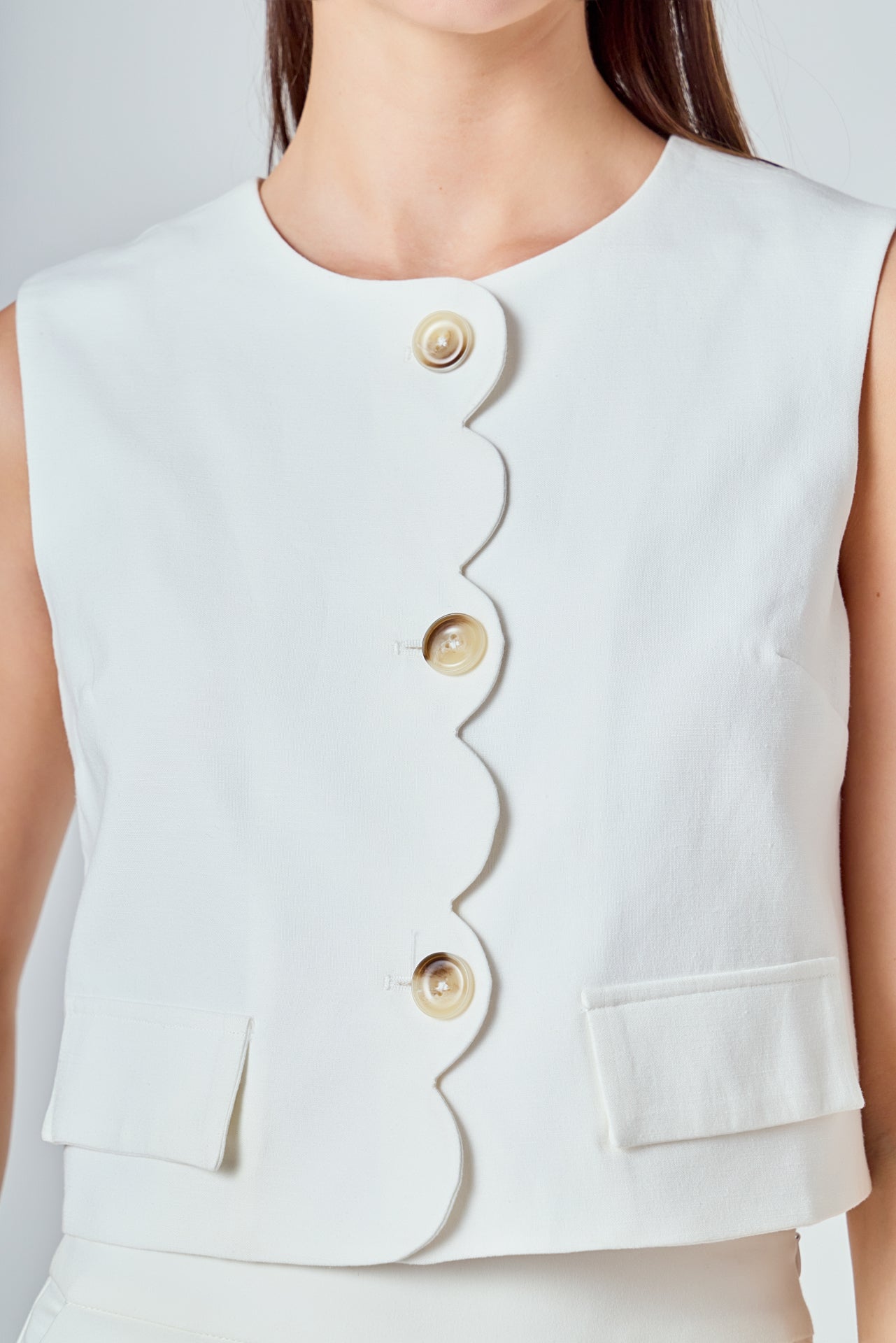 Catherine Scallop Edge Cropped Linen Vest