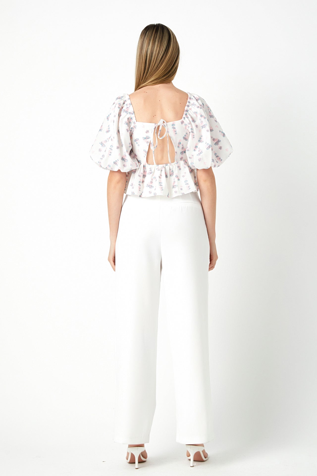 Blouson Sleeve Floral Textured Top