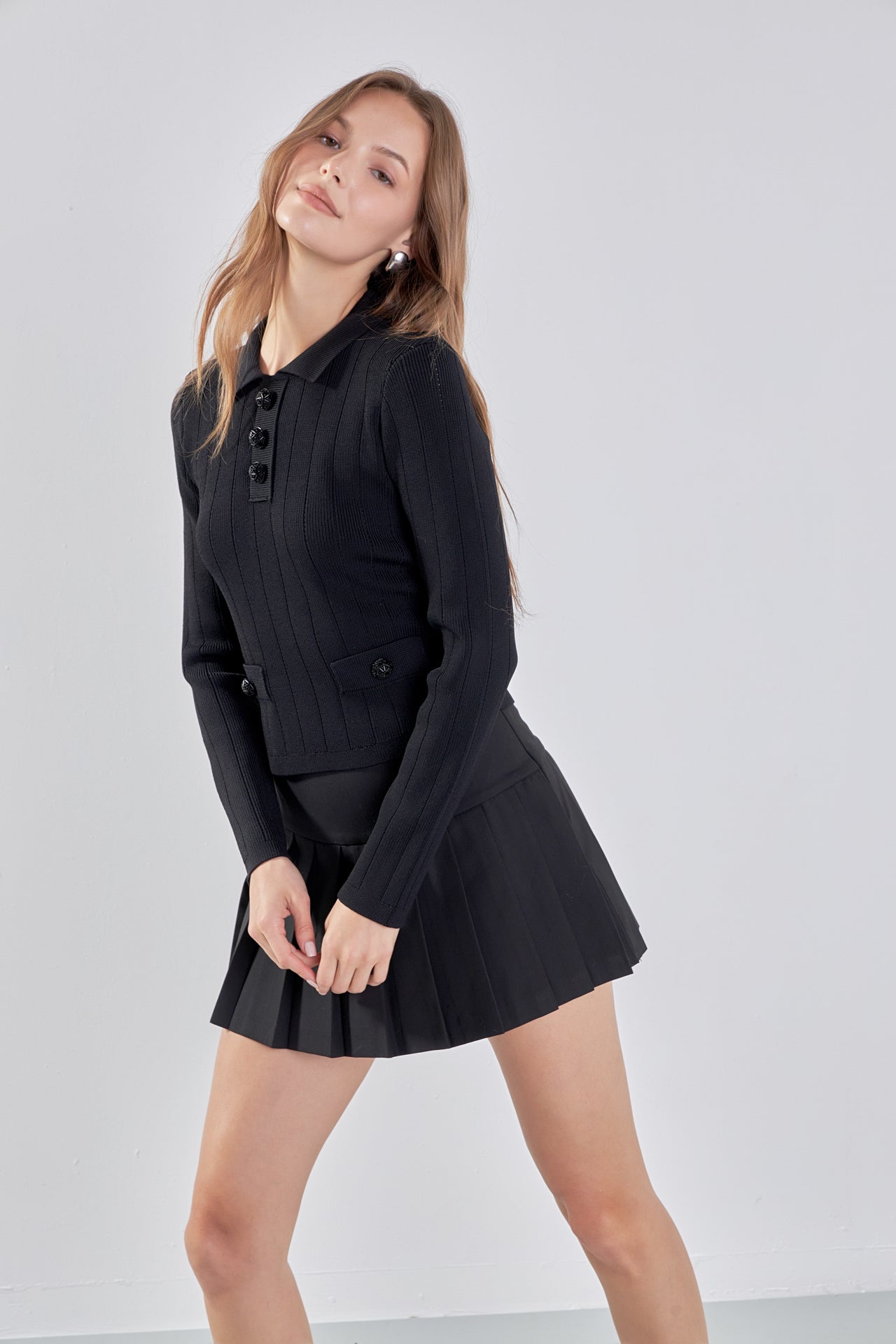 Jewel Buttoned Knit Long Sleeve Top