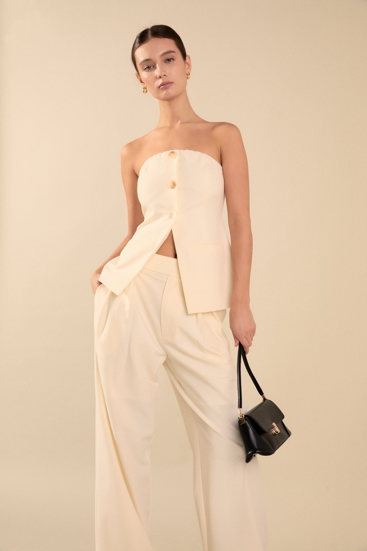 Lexy Relaxed Mid Rise Pleated Wide leg Trousers