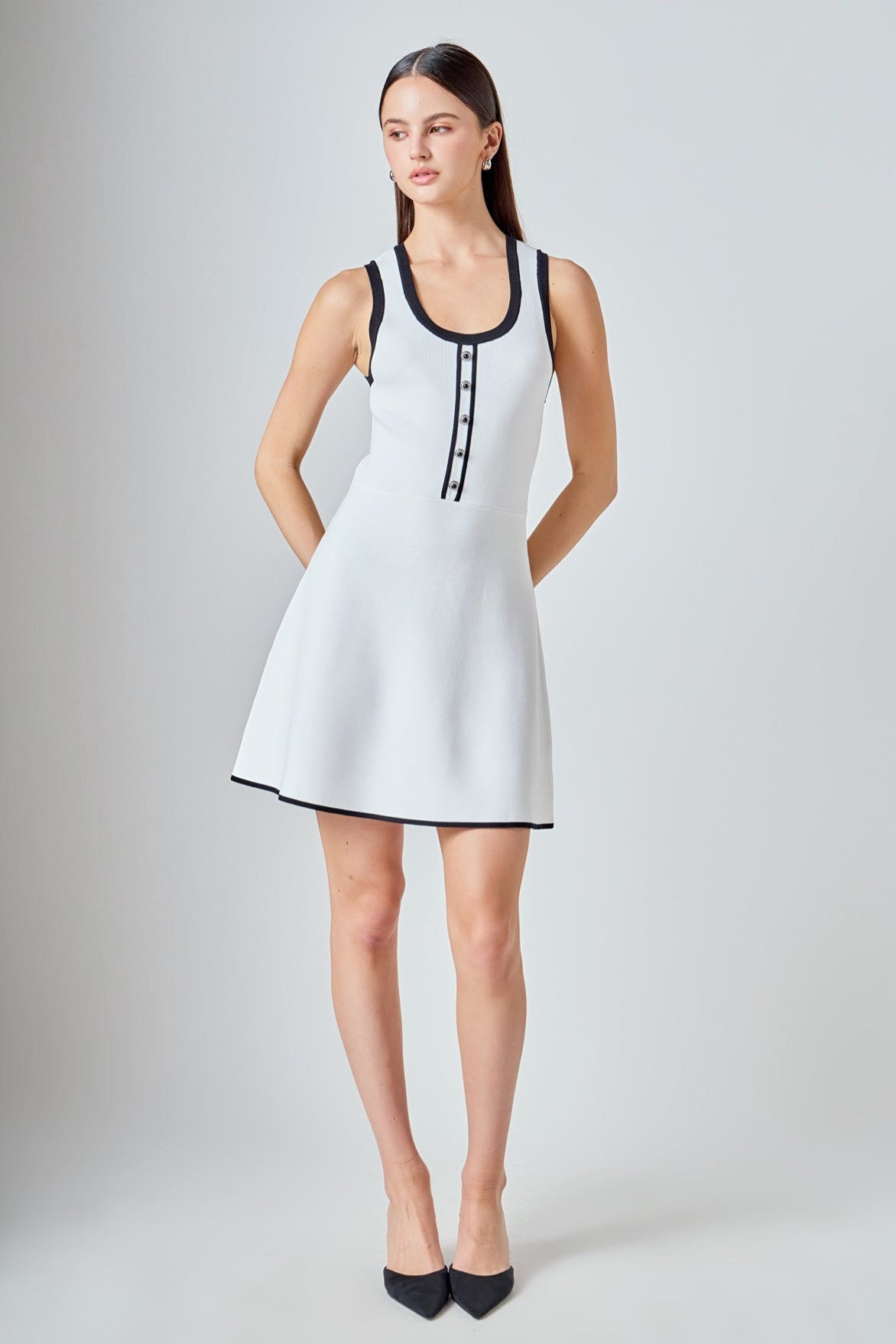 Scoop Neck Knit Midi Dress