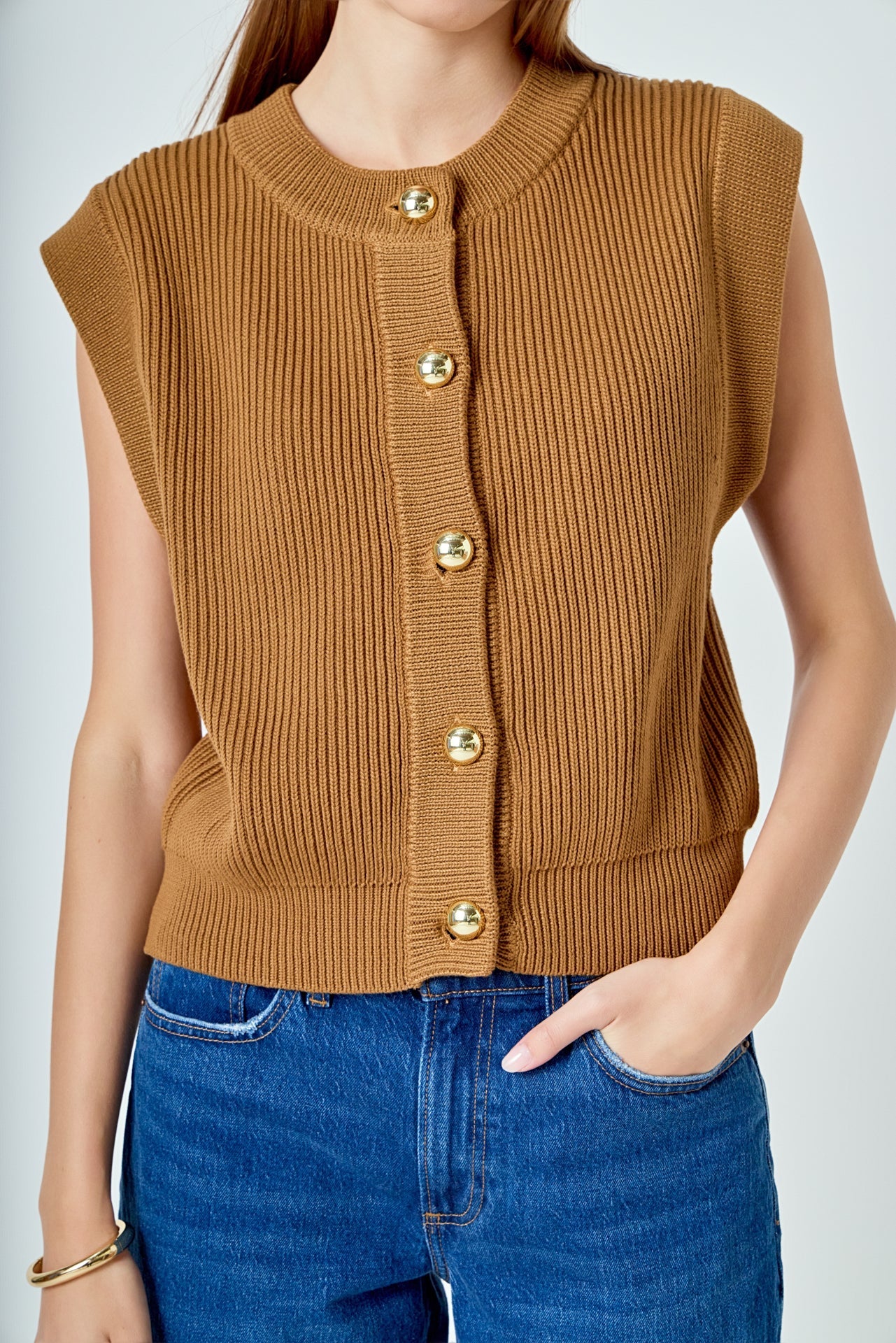 Sleeveless Knit Buttoned Vest Top