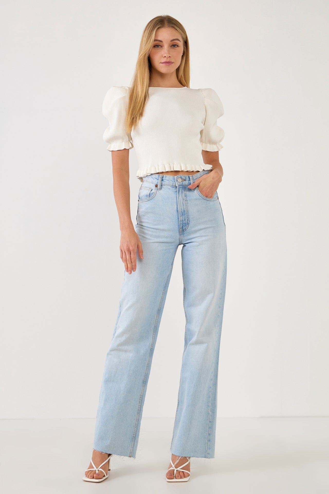 Back Tied Straps Knit Top