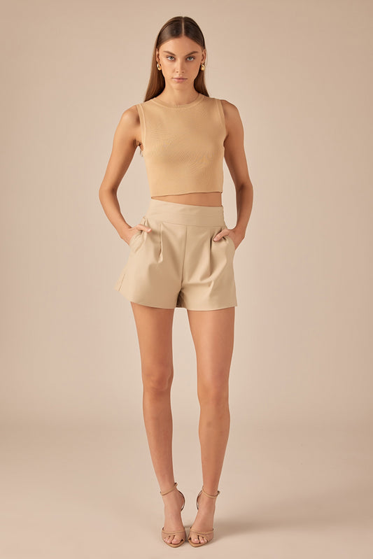 Waist Band Detail Shorts