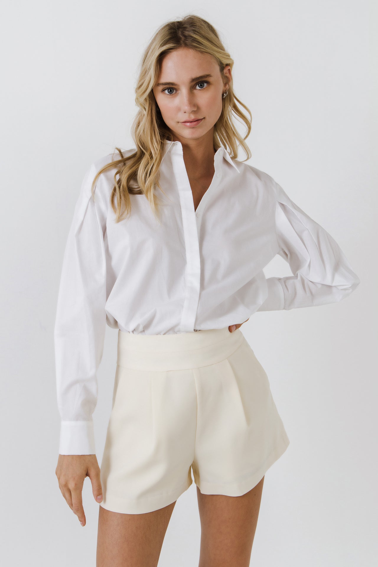 Waist Band Detail Shorts